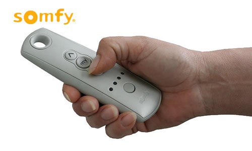 Пульт для управления рулонной шторой Somfy Пульт для управления рулонной шторой Somfy