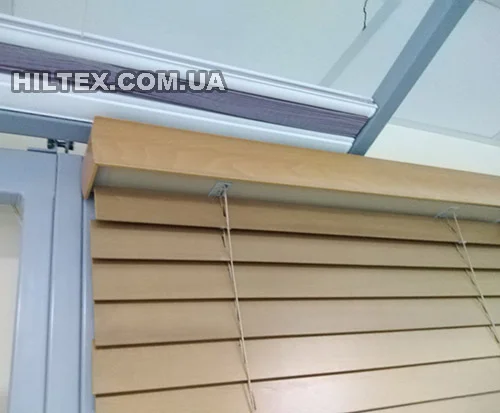 Декоративная крышка для жалюзи из дерева Декоративная крышка для жалюзи из дерева