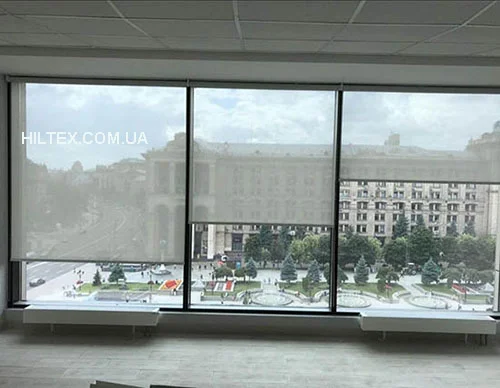 Рулонна штора Скрін на Хрещатику