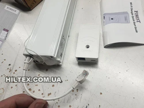 Модуль для штор WiFi Dongle Forest Модуль для штор WiFi Dongle Forest